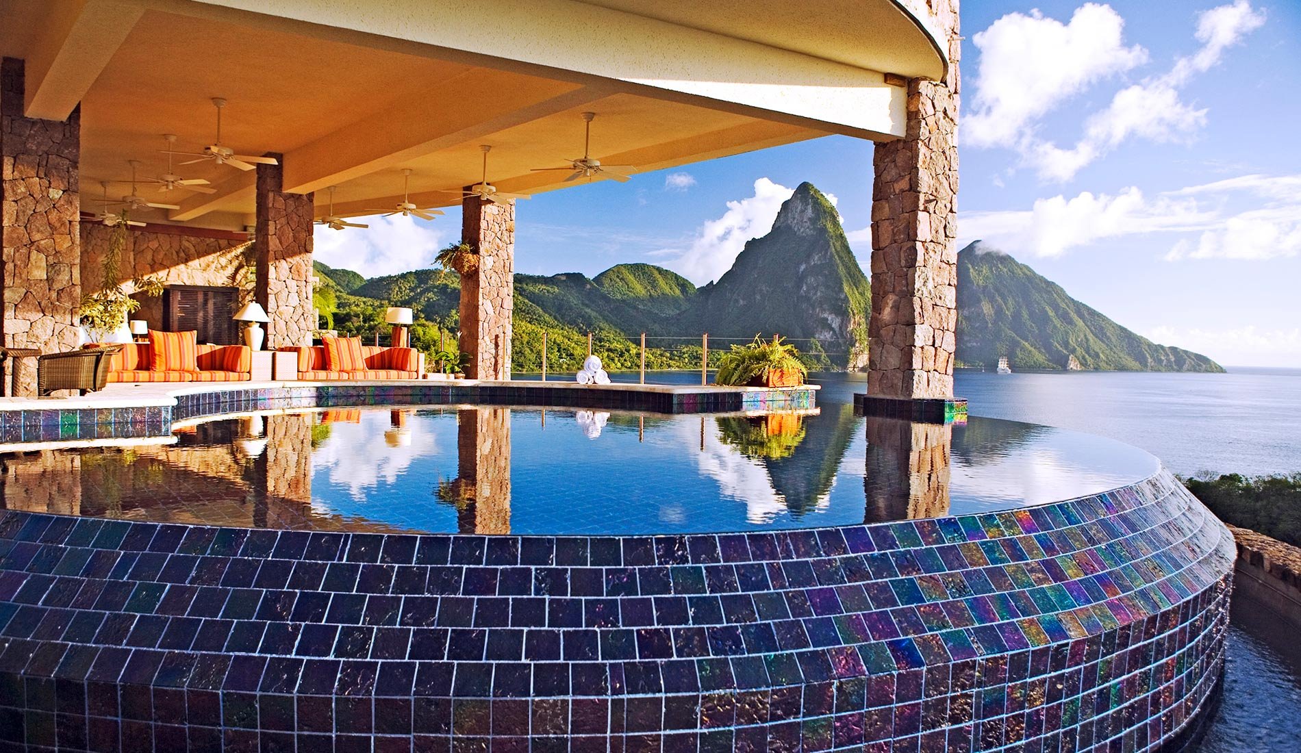 Hôtel de luxe Jade Mountain resort 5* Sainte-Lucie caraïbes piscine à débordement